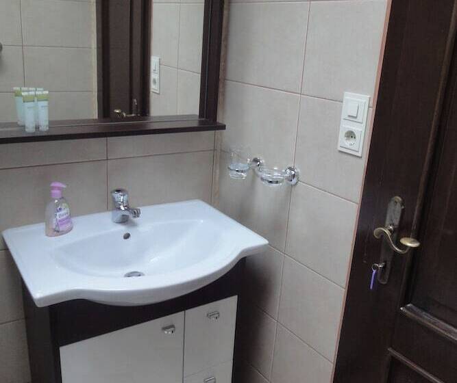 膳宿费 Comfort And Views