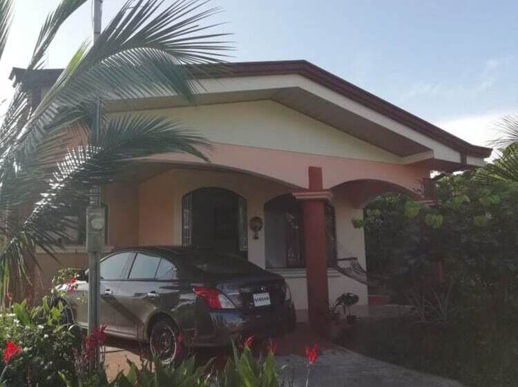 پانسیون Nayuribe Familiar House