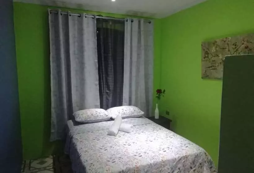 پانسیون Nayuribe Familiar House