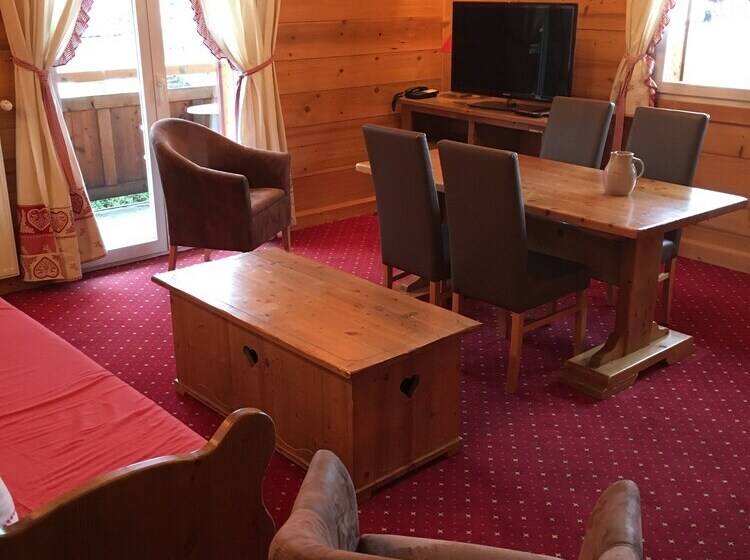 דירת נופש Chalet Le Sabaudia