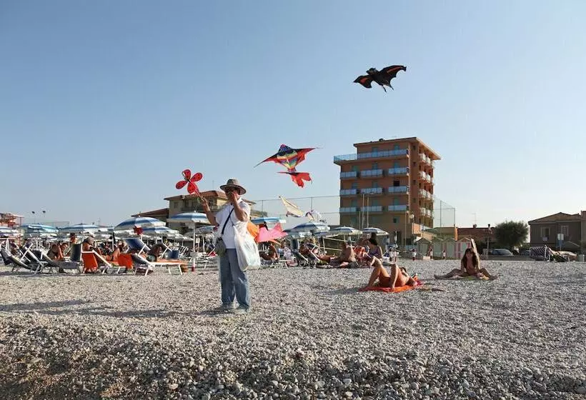 Abbazia Club Hotel Marotta