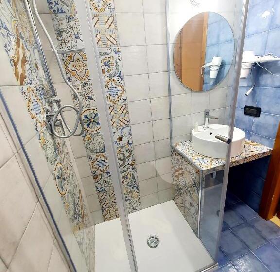 فندق Cala Marina