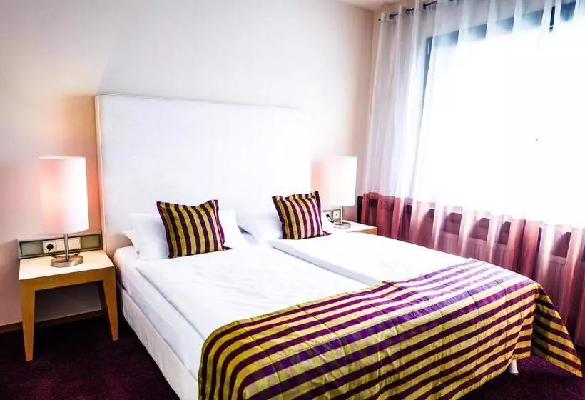 Hotelli Der Blaue Reiter