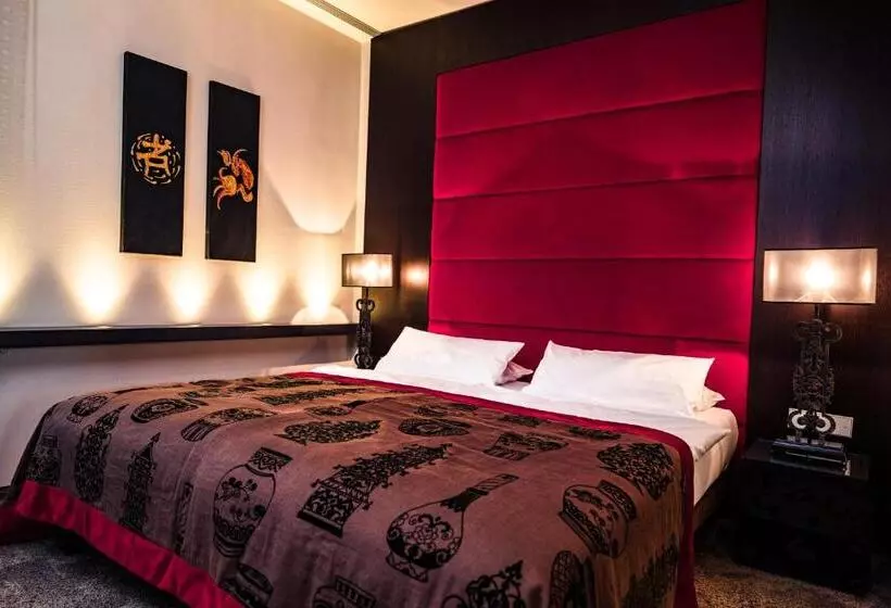 Hotelli Der Blaue Reiter