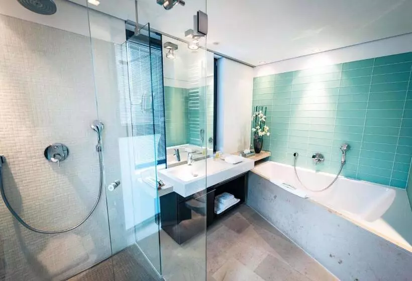 Hotelli Der Blaue Reiter