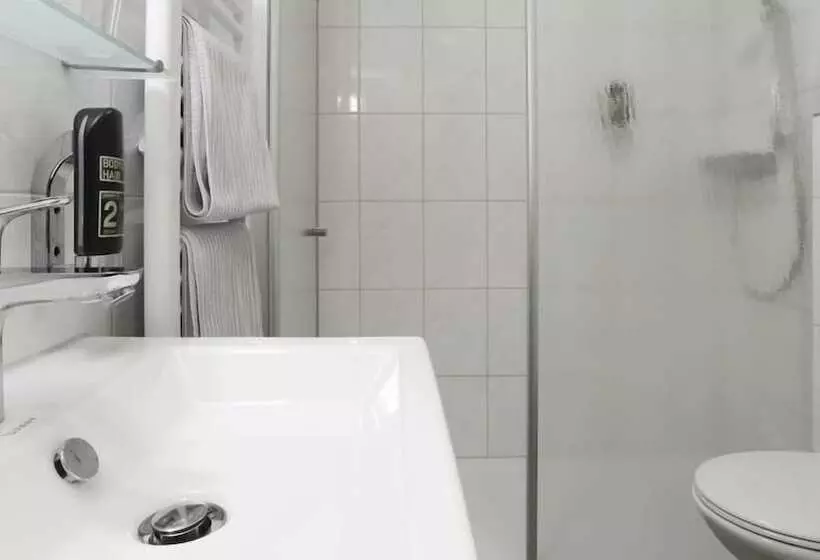 בית מלון כפרי Europa Restaurant