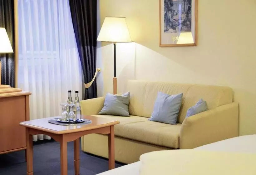 Hotelli Gasthof Am Forsthof