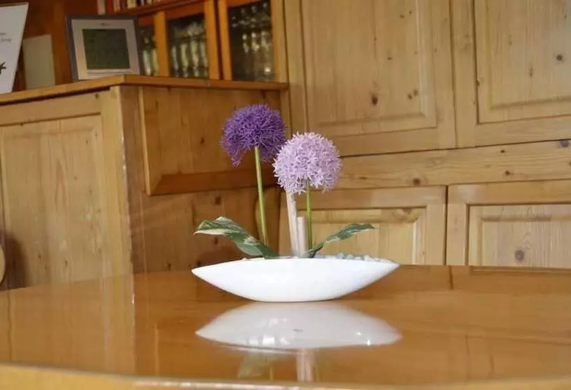 Hotelli Gasthof Am Forsthof