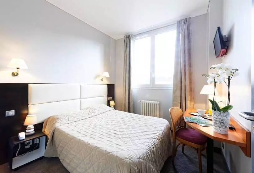 בית מלון כפרי Hôtel Astrid