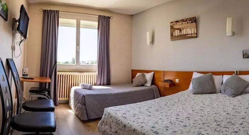 בית מלון כפרי Hôtel Astrid