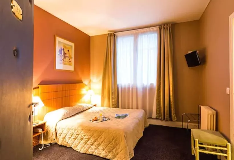 בית מלון כפרי Hôtel Astrid