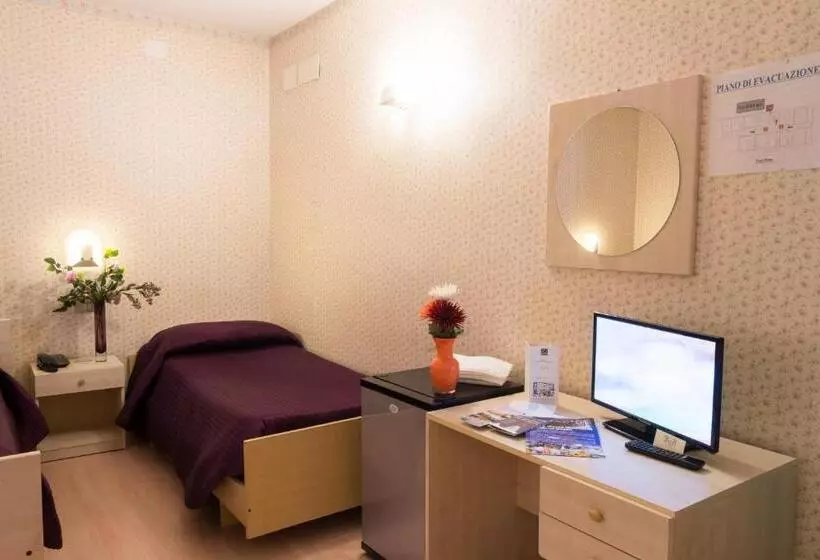 ホテル Italia Abbadia