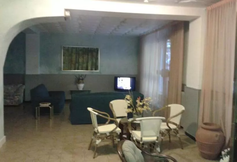 ホテル Italia Abbadia