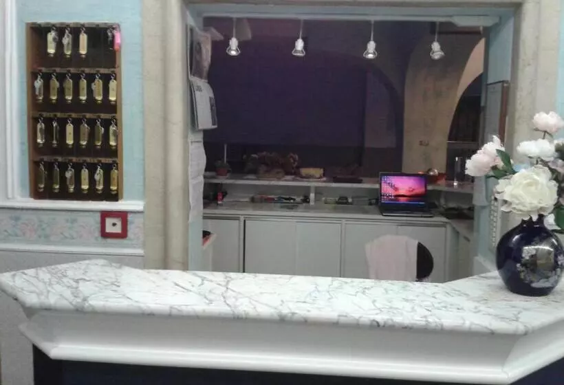 ホテル Italia Abbadia