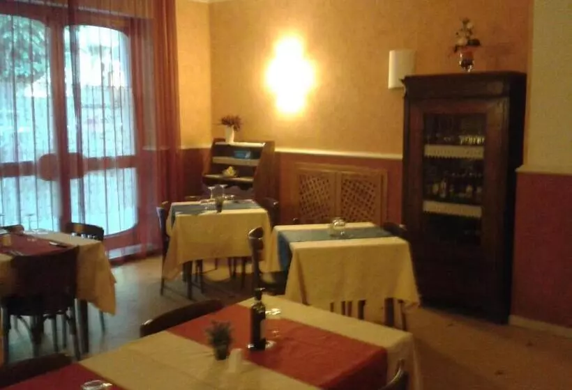 ホテル Italia Abbadia