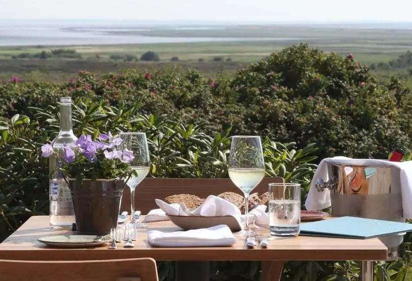 Отель Landhaus Severin's Morsum Kliff