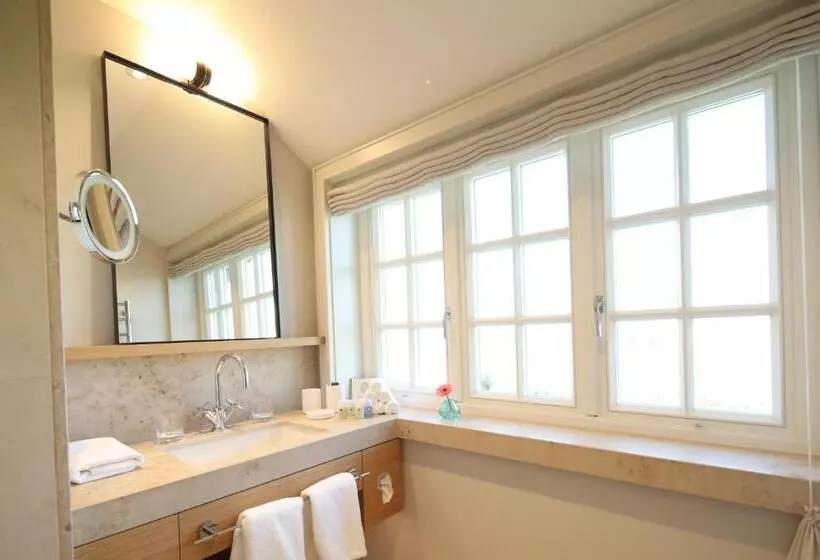 Отель Landhaus Severin's Morsum Kliff