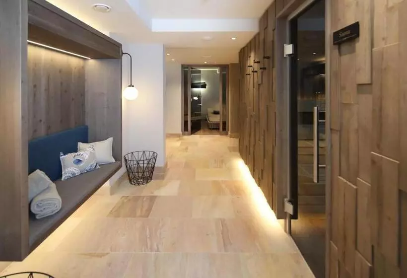 Отель Landhaus Severin's Morsum Kliff