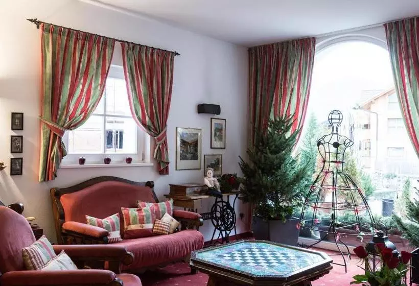 Boutique Hotel Olympia