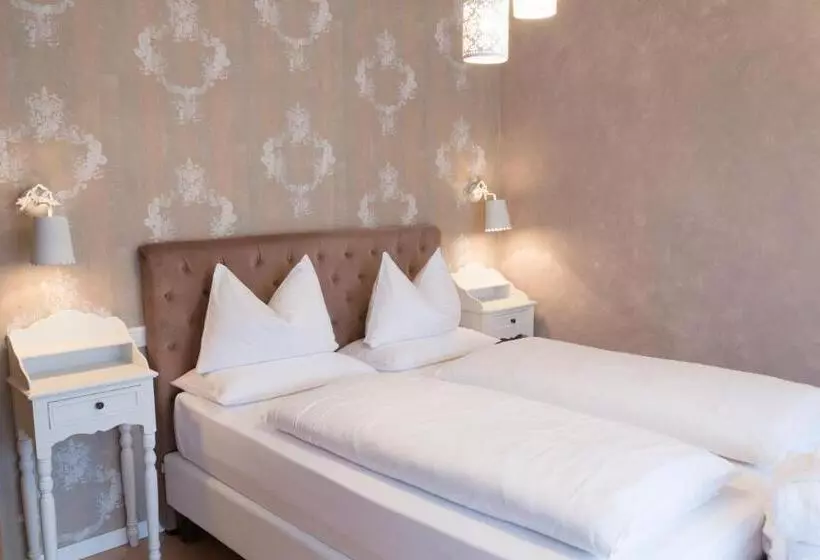 Boutique Hotel Olympia