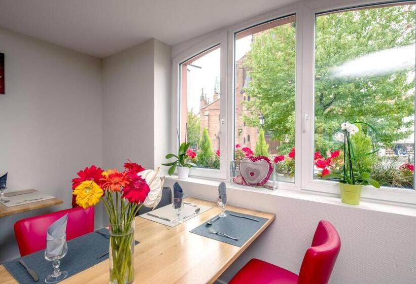 בית מלון כפרי Restaurant Notre Dame