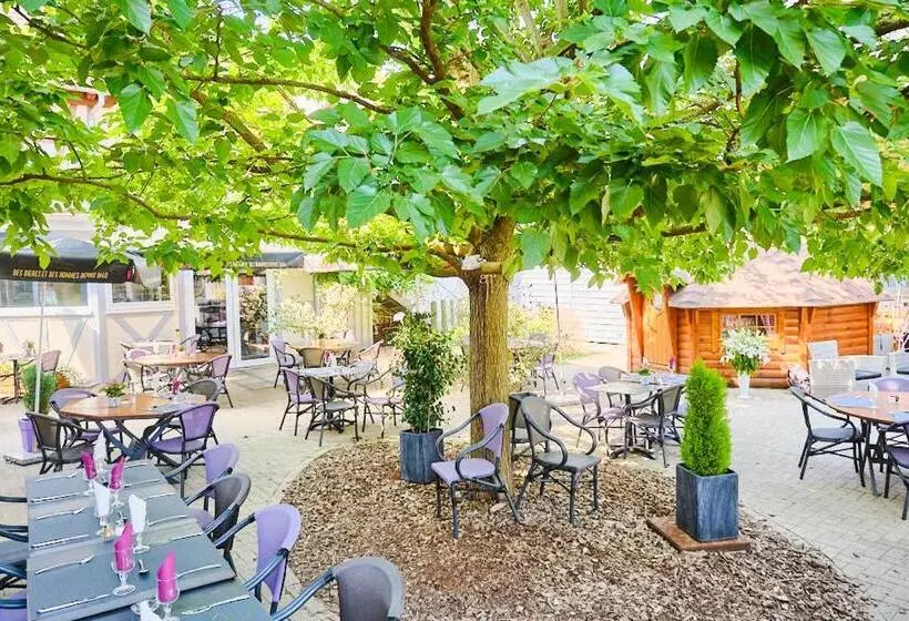 هتل Restaurant Notre Dame