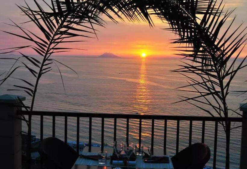 בית מלון כפרי Rocca Della Sena