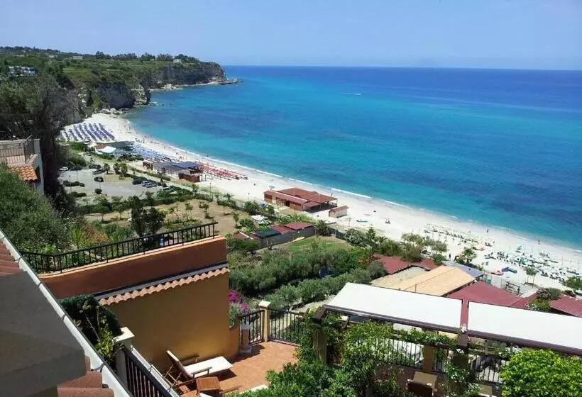 בית מלון כפרי Rocca Della Sena