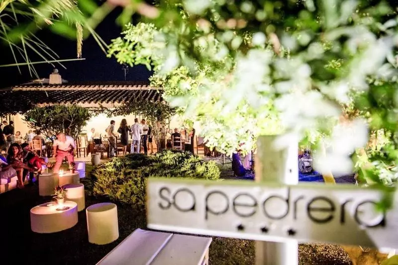 هتل Ristorante Sa Pedrera