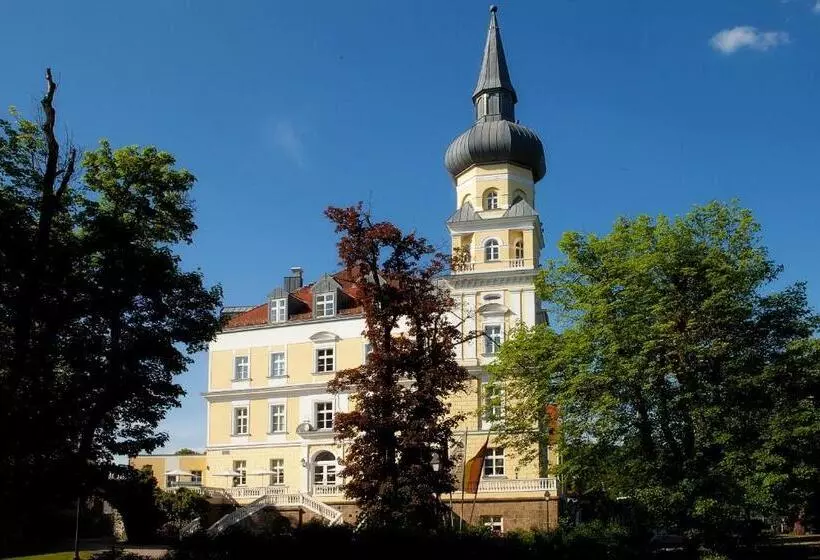 فندق Schloss Schwarzenfeld