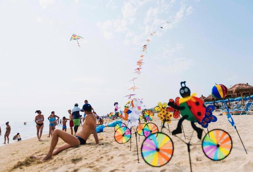 فندق Seapark Spa Resort