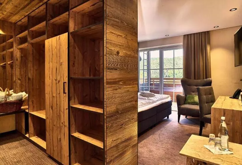 호텔 Zedernhof Gesundheits & Wellness