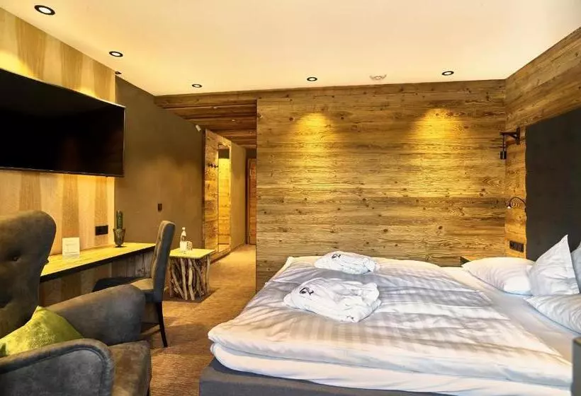 호텔 Zedernhof Gesundheits & Wellness