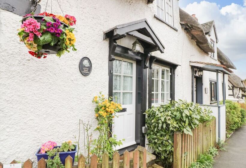 Apple Tree Cottage
