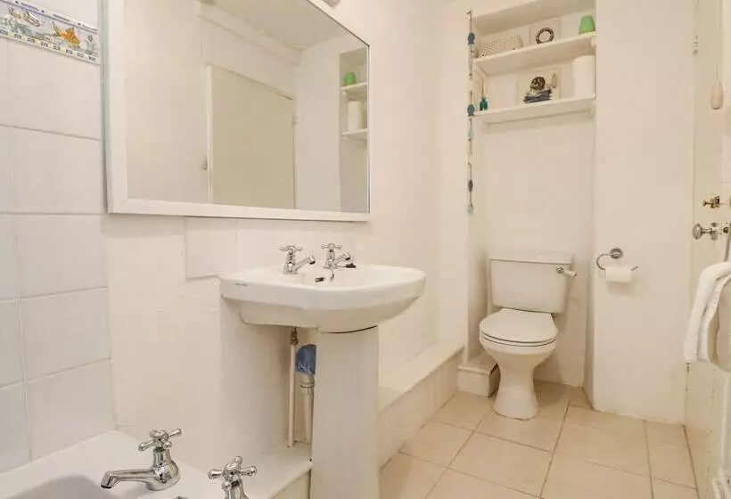 Blue Reef Cottage