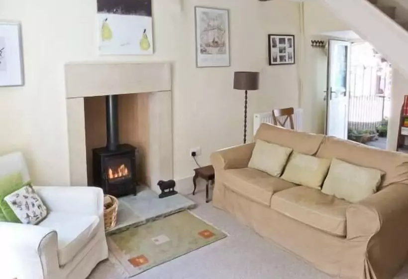 Bridle Cottage