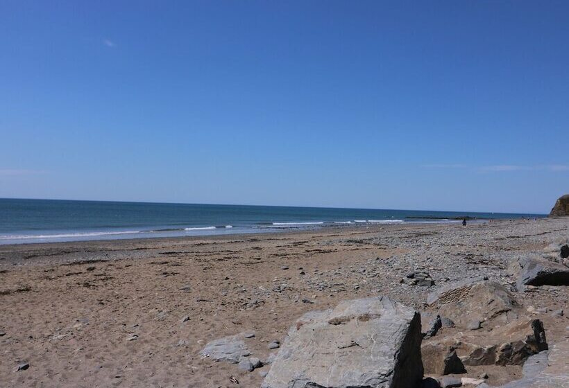 Chalet 18 Smarty S View