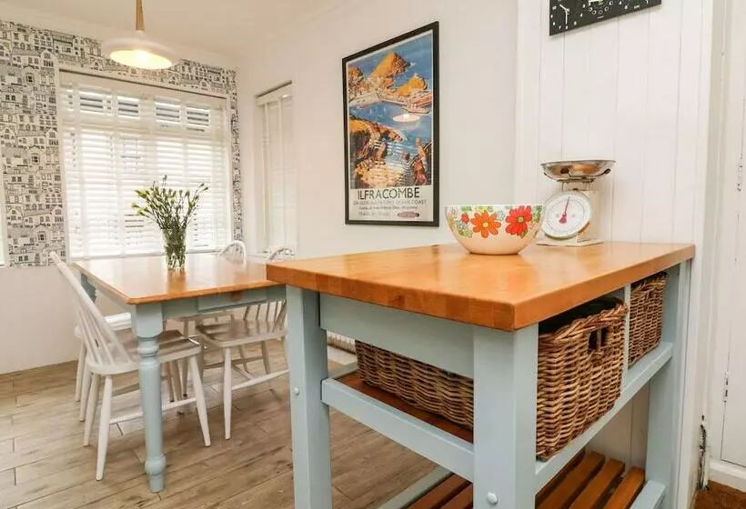 Crab Cottage