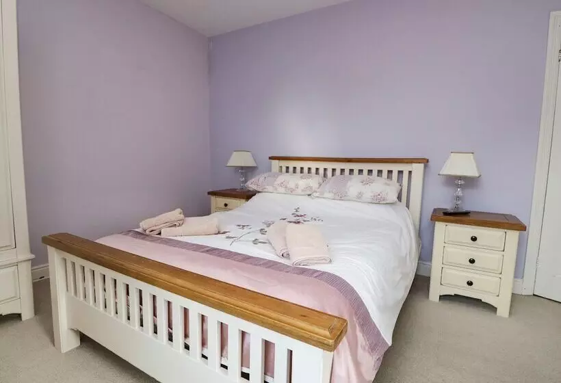 Little Brook Cottage