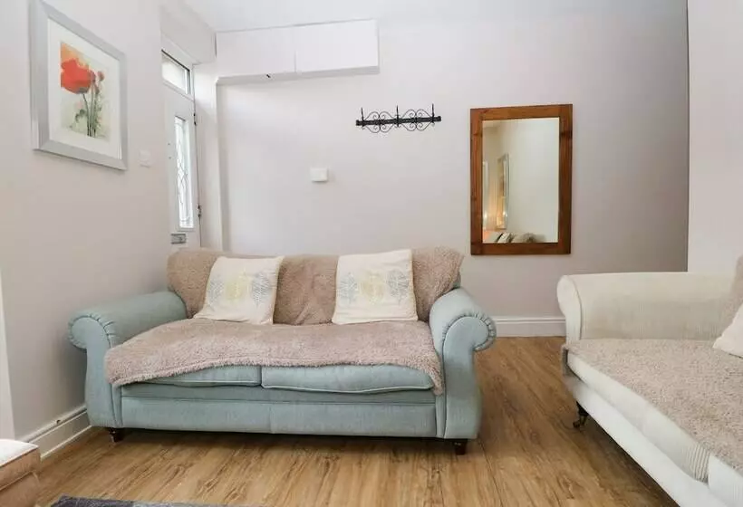 Little Brook Cottage