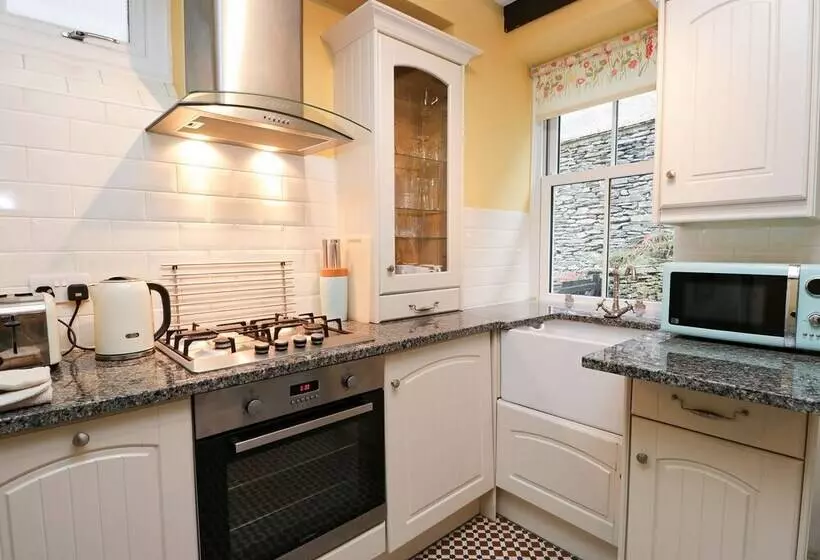 Little Brook Cottage