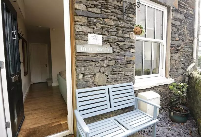 Little Brook Cottage