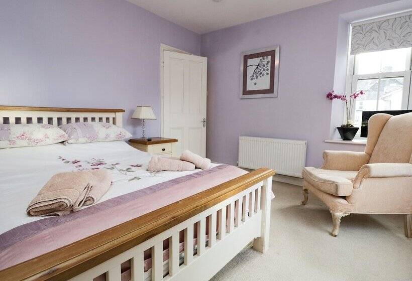 Little Brook Cottage