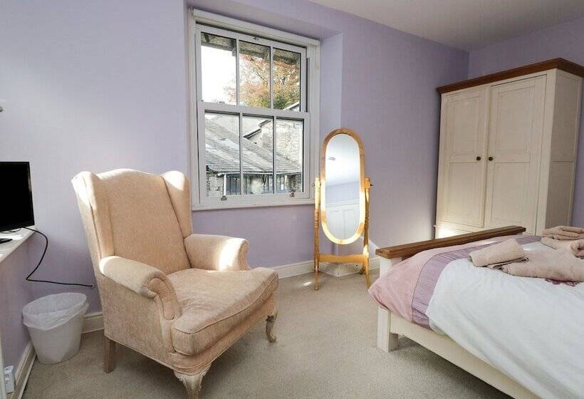 Little Brook Cottage