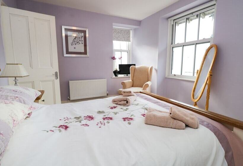 Little Brook Cottage