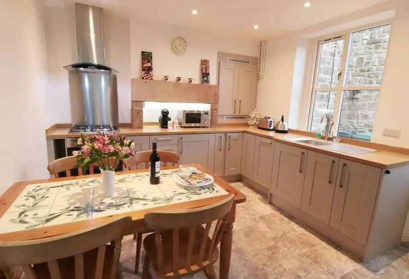 Netherlea Cottage