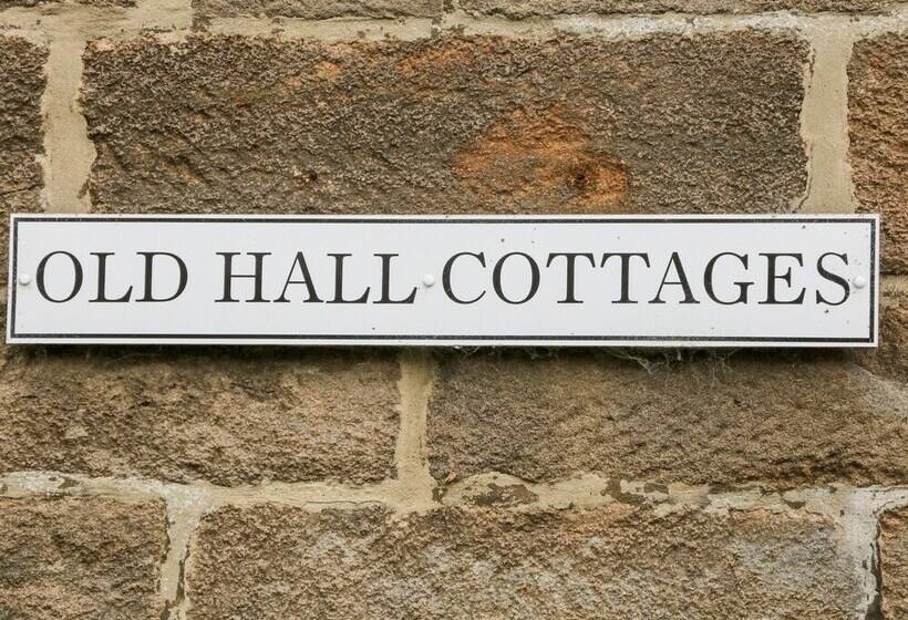 Old Hall Cottages