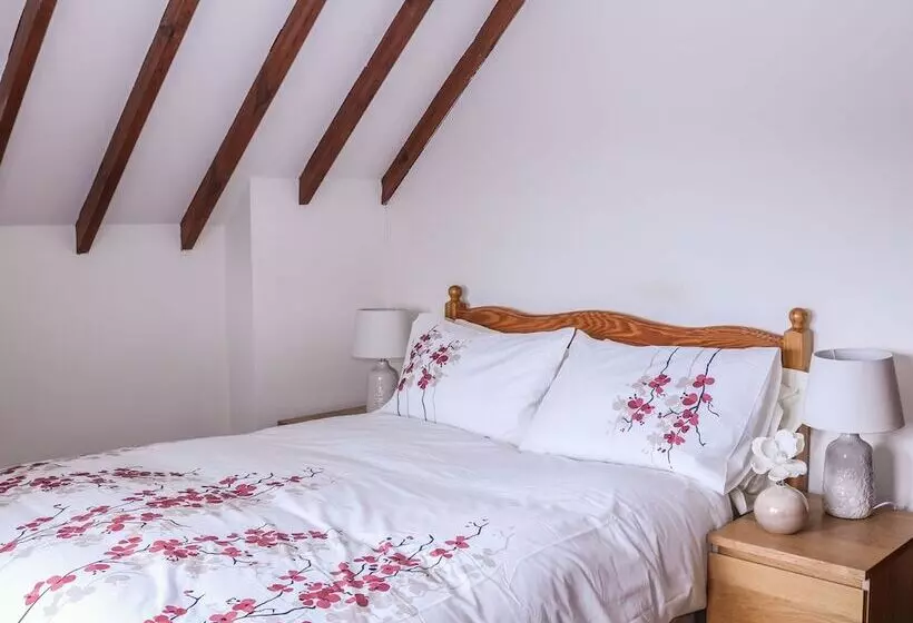 Shire Cottage At Top Butterley Farm