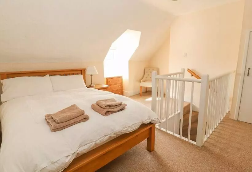 1 Organsdale Cottages