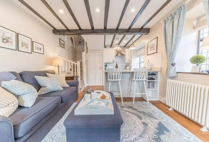 Alice S Cottage